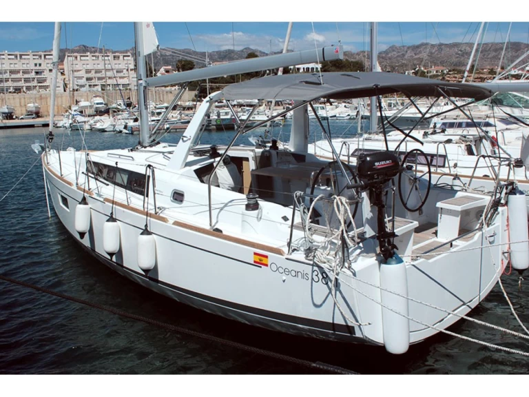 Wynajem w Palma de Mallorca- Bénéteau Oceanis 38.1 na SamBoat