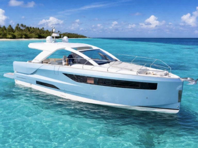 Jeanneau db 43 między profesjonalistami a osobami prywatnymi w Miami