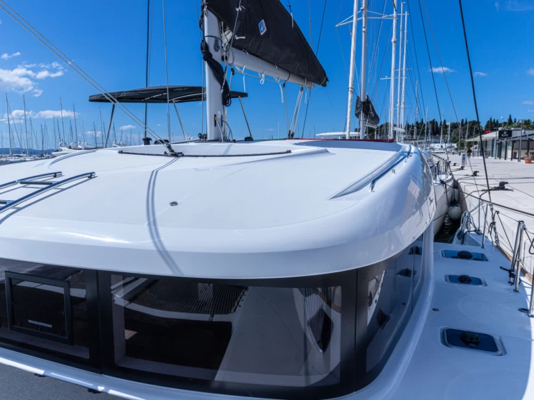 Wynajem łodzi Komolac tanio Lagoon 40