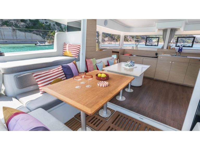 Wynajmij Lagoon Lagoon 38 w Furnari