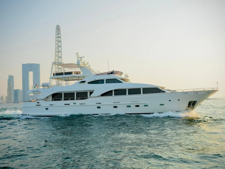 Wynajem Luksusowy jacht w Dubai Marina - Benetti Benetti 115