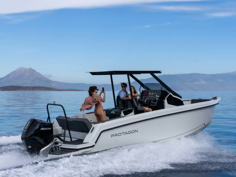 Wynajmij Motorówka z lub bez skippera Protagon w Gáïos