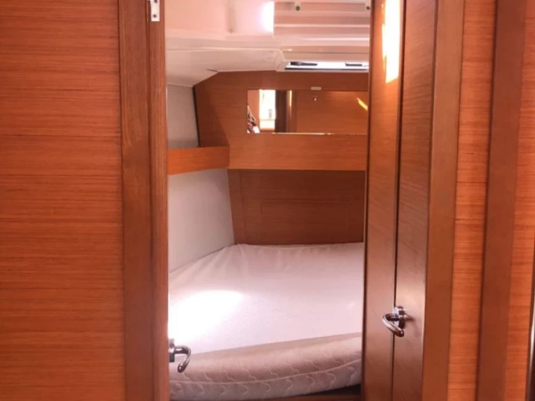 Wynajmij Żaglowiec z lub bez skippera Dufour w Palermo