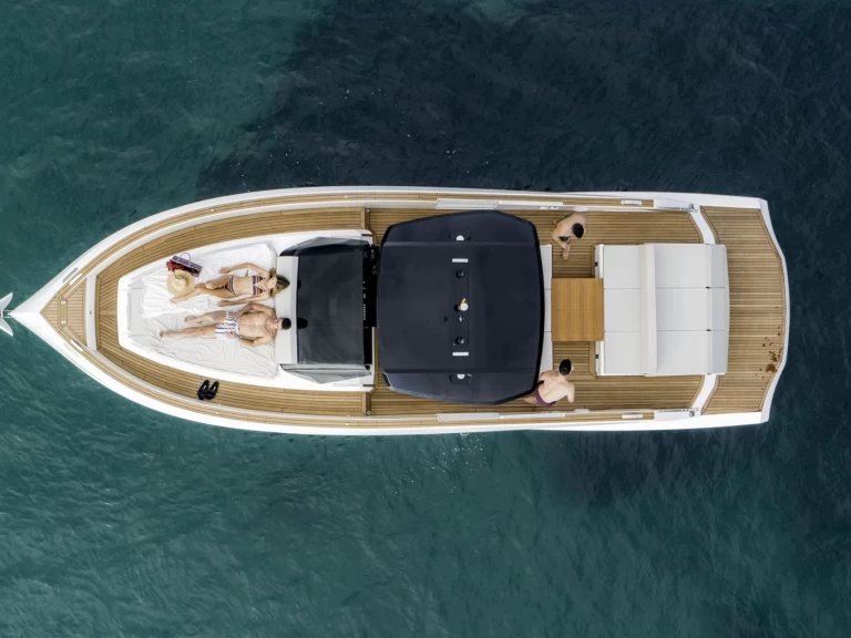 Wynajem łodzi Lagos tanio 377 Coupe