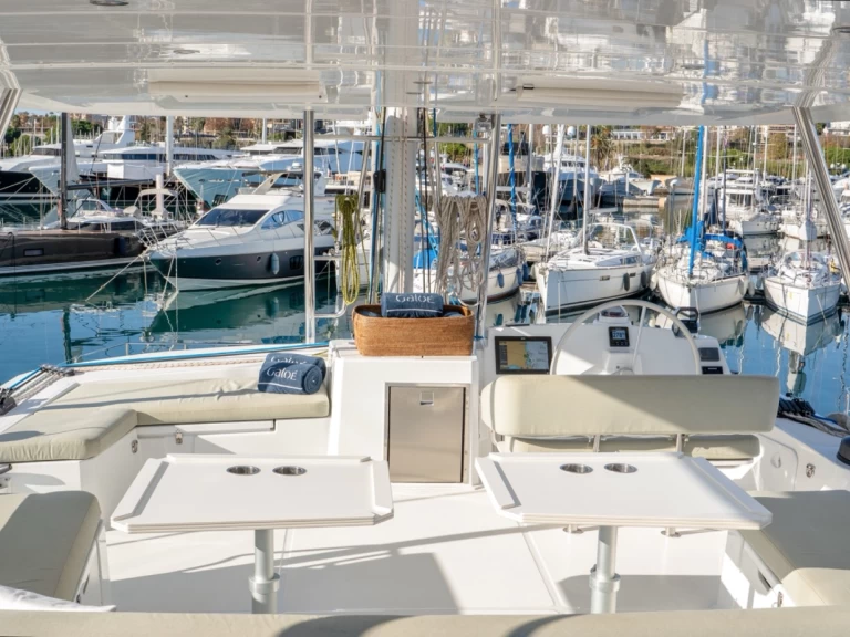 Wynajem Katamaran Bali z patentem 