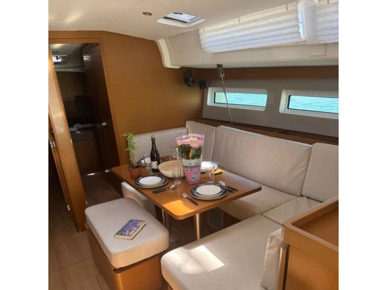 Wynajem w Alimos- Jeanneau Sun Odyssey 490 na SamBoat