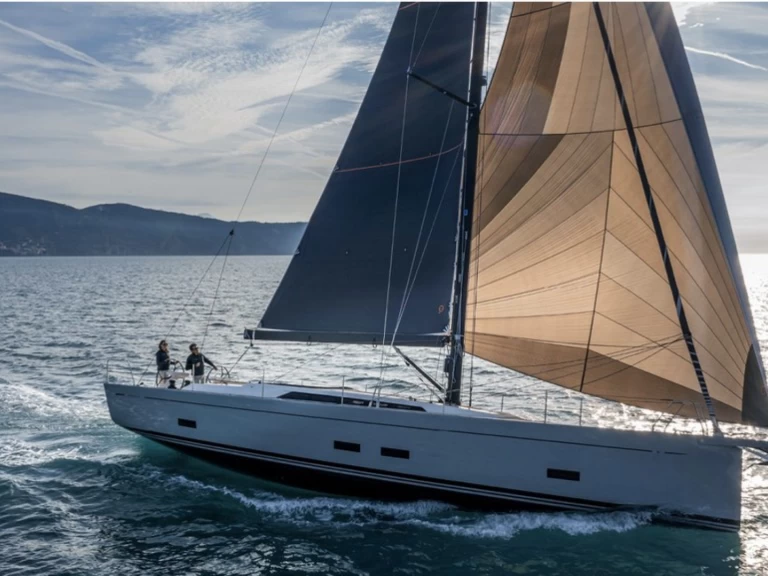 Żaglowiec do wynajmu w Castellammare del Golfo w najlepszej cenie