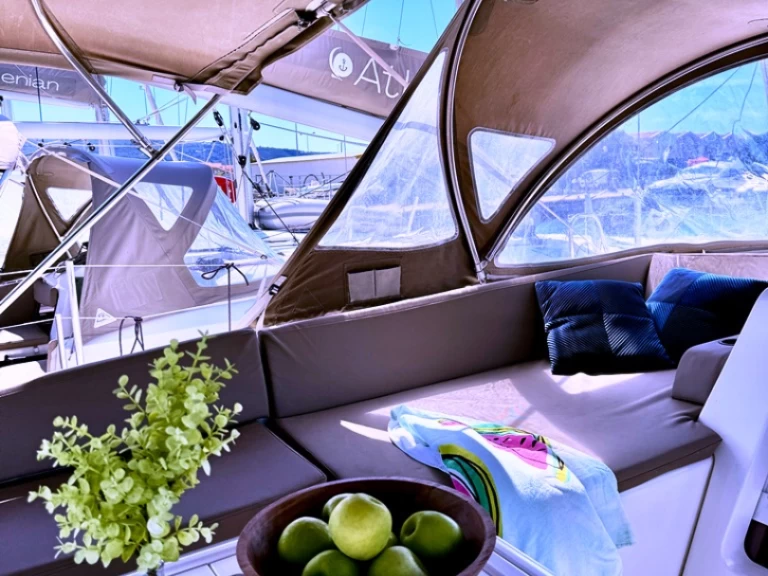 Wynajmij Jeanneau Jeanneau 54 w Kos