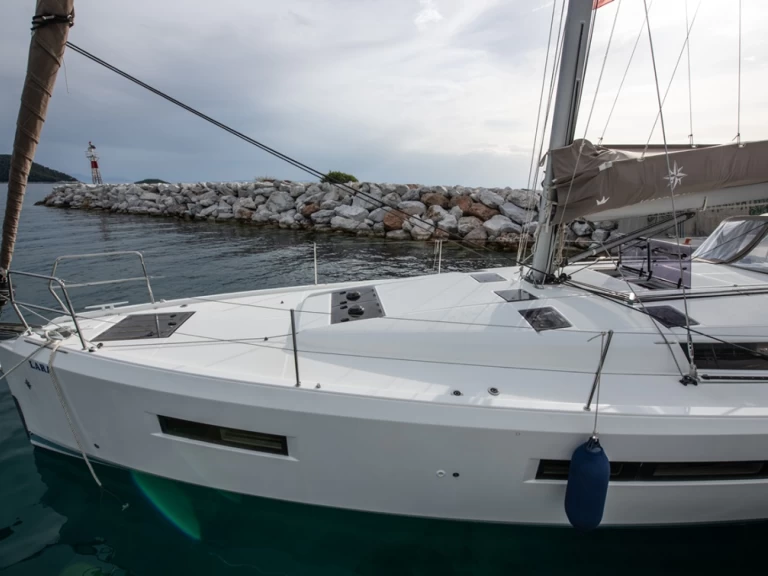 Wynajem łodzi Neo Klima tanio Sun Odyssey 490