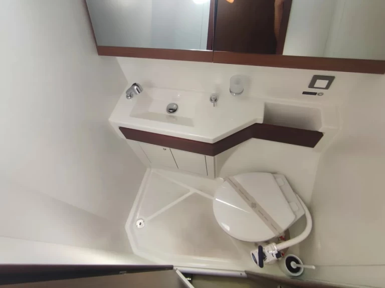 Wynajem łodzi Pomer tanio Oceanis 46.1