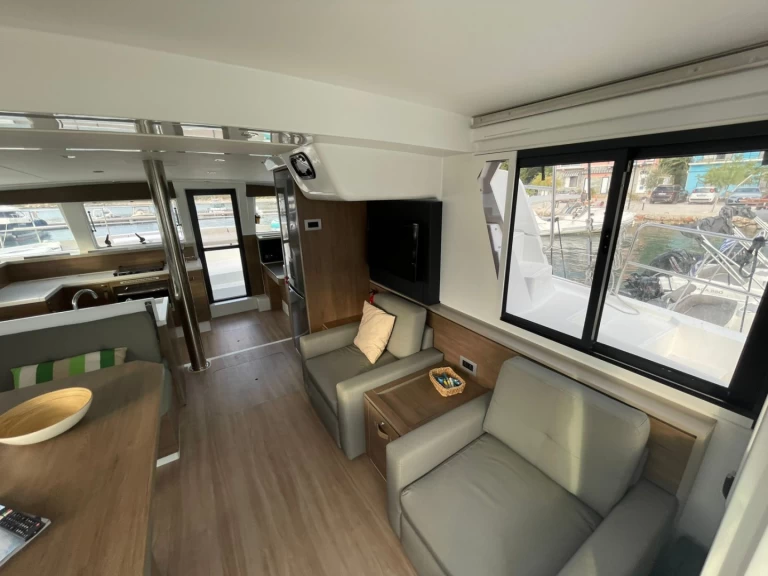 Wynajem łodzi Palairos tanio Bali 4.2