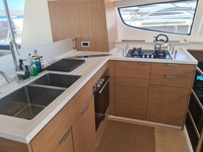 Wynajmij Katamaran z lub bez skippera Bali w Lavrio