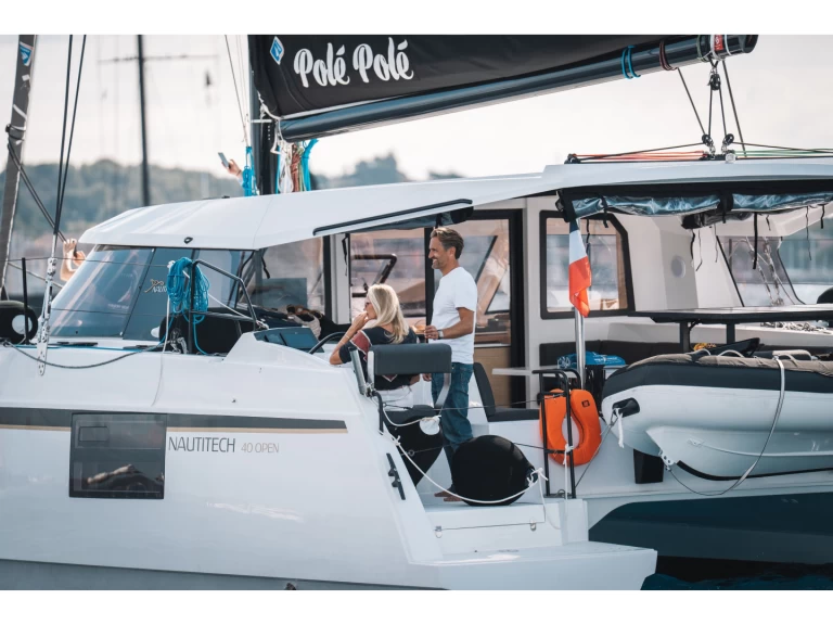 Wynajem Katamaran w Port Grimaud - Nautitech Nautitech 40 Open 