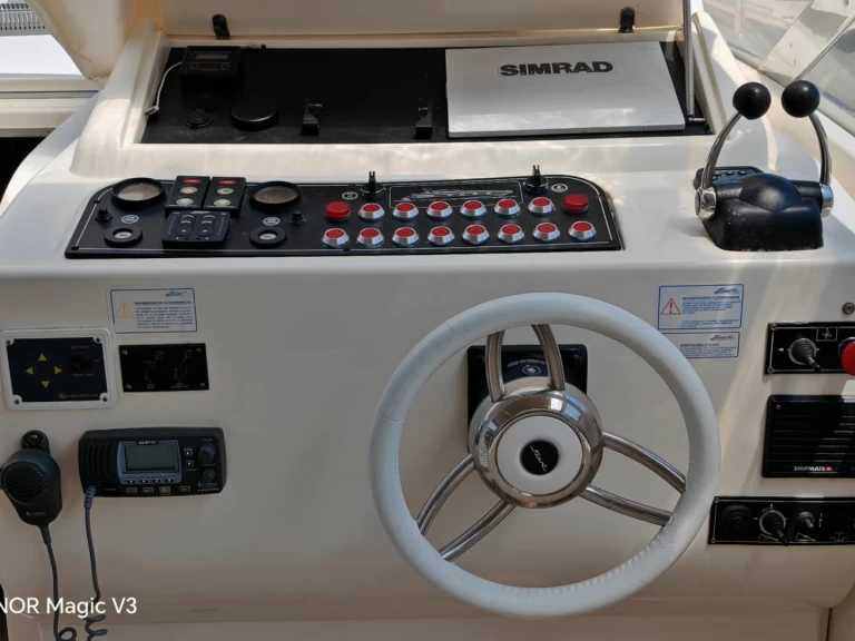 Wynajmij Fiart Fiart 40 Genius w Palermo