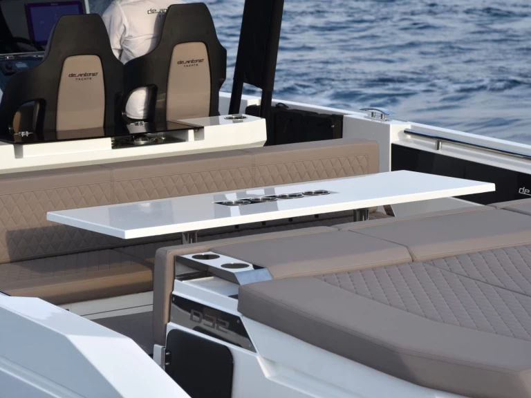 Wynajem Motorówka w Mahon - DE ANTONIO Yachts 32 OPEN