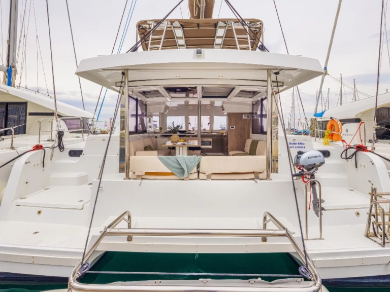 Wynajem Katamaran Bali z patentem 