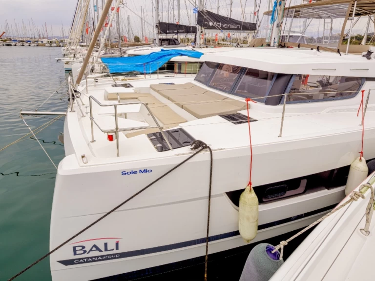 Katamaran do wynajmu w Nea Peramos w najlepszej cenie