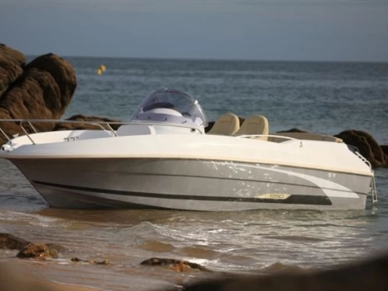 Wynajmij Bénéteau Beneteau 550 Flyer w Zadar