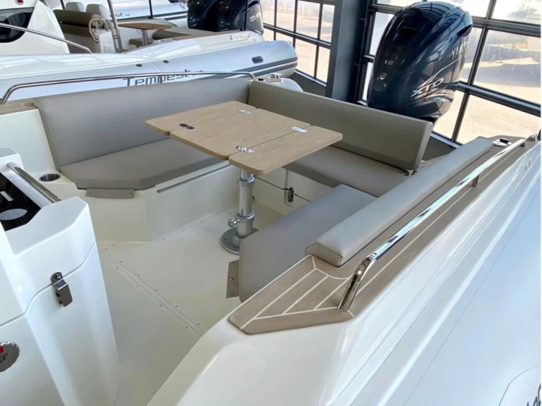 Wynajmij Capelli Tempest 900 w Port de Saint-Cyprien Méditerranée