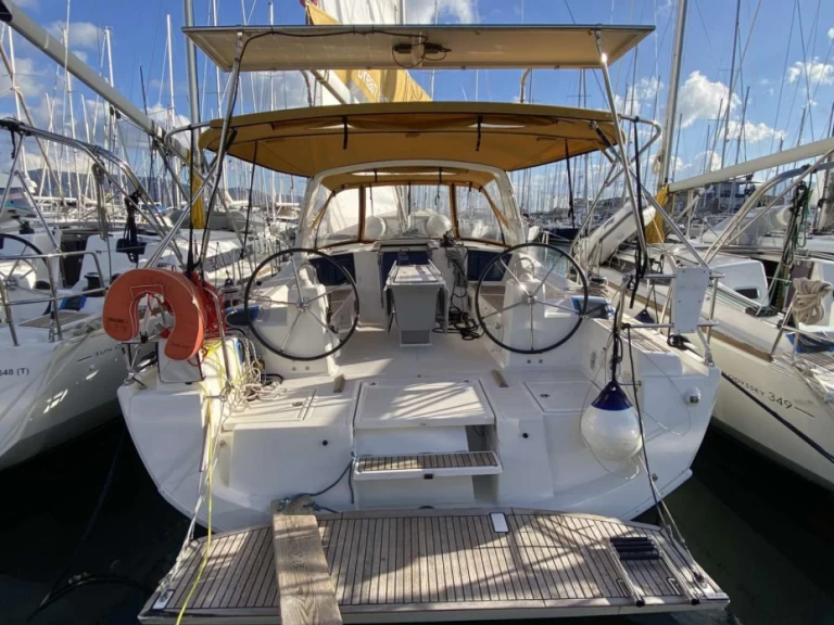 Wynajem łodzi Lefkáda tanio Oceanis 41.1