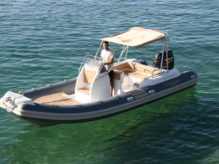 Wynajem łodzi Nautica Led Nautica Led 680 GS XL w Propriano na SamBoat 