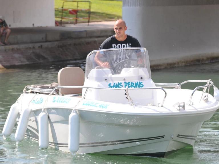 Wynajem w Sète- Jeanneau Cap Camarat 5.1 na SamBoat