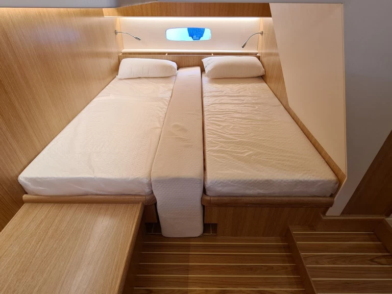 sasga MENORQUIN 34 HT 34 między profesjonalistami a osobami prywatnymi w Hyeres