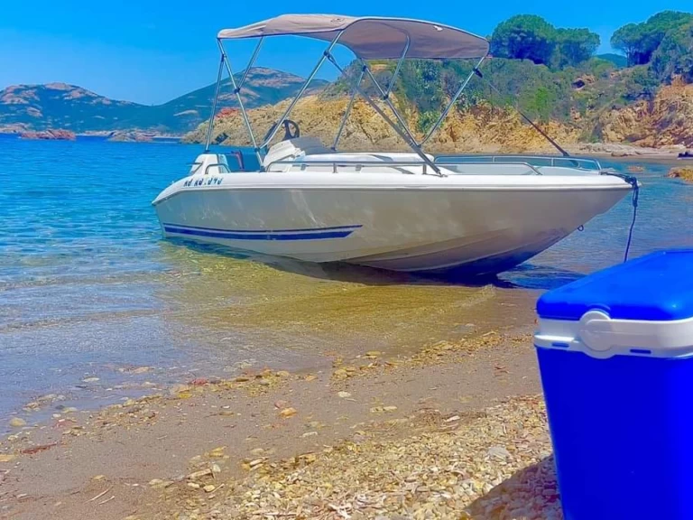 Wynajem łodzi Galéria tanio Quicksilver 425 Commander