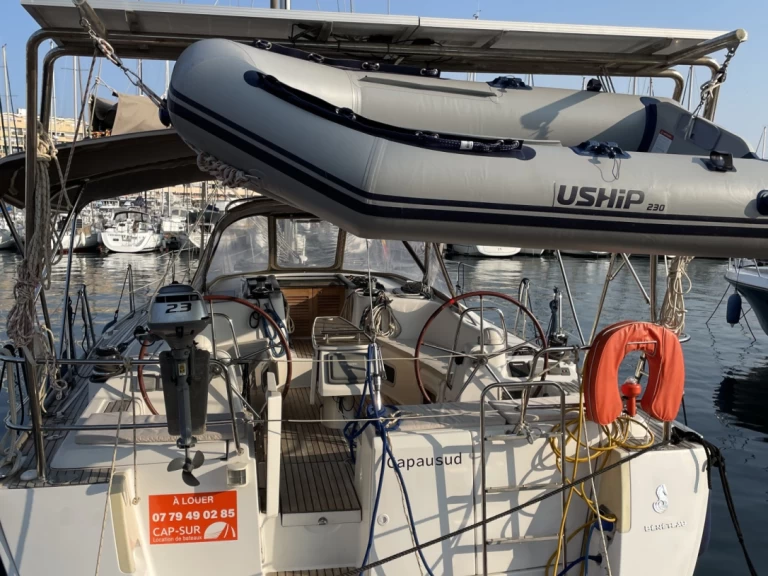 Wynajem Żaglowiec w Port de Saint-Cyprien Méditerranée - Bénéteau Oceanis 46