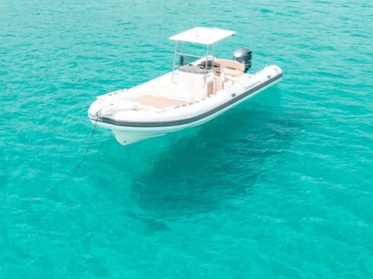 Motorówka do wynajmu w Poltu Quatu w najlepszej cenie