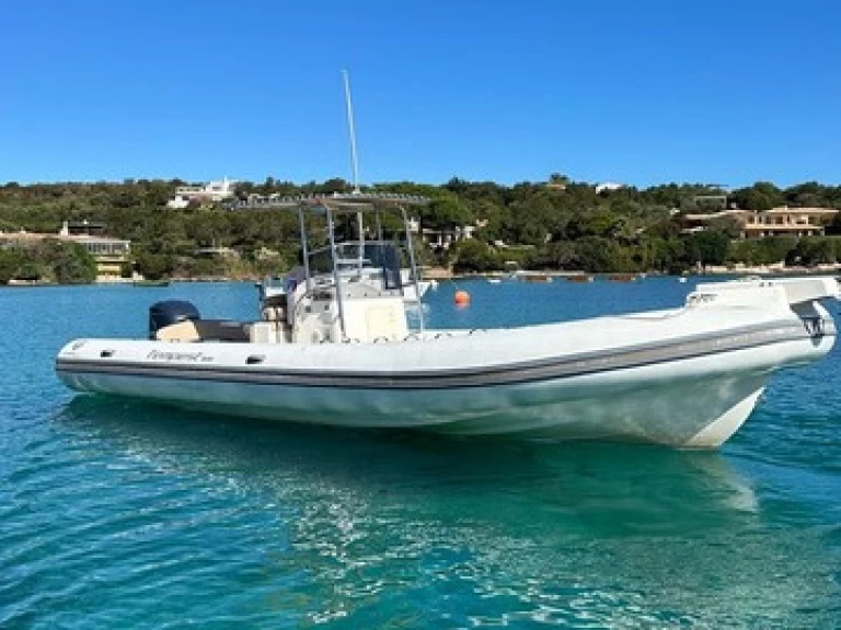 Wynajem w Poltu Quatu-  Capelli 900 Sun 250 HP na SamBoat