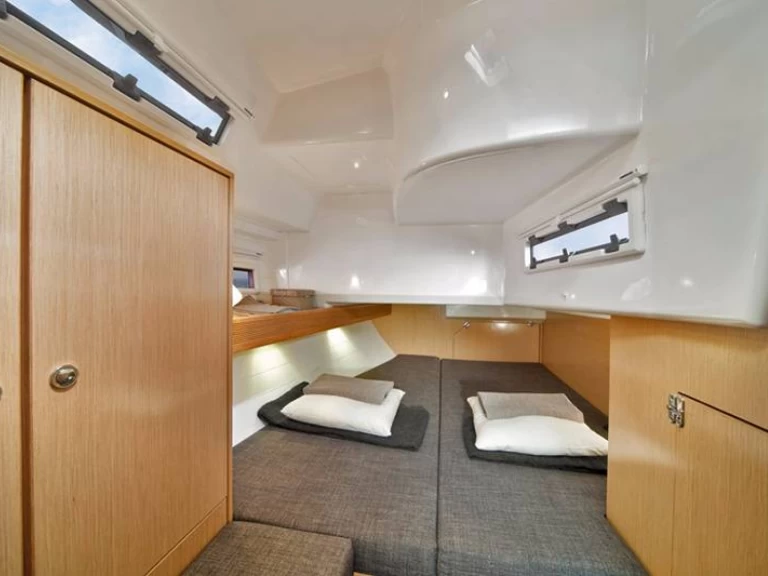 Żaglowiec do wynajmu w Primosten w najlepszej cenie