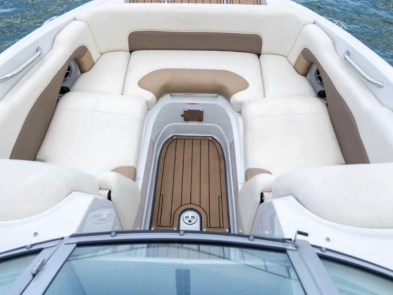 Wynajem łodzi Crownline Eclipse E-4 w Miami Beach na SamBoat 