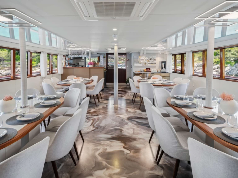 Wynajmij Luksusowy jacht z lub bez skippera  Custom Built Aluminum Cutter w Trogir