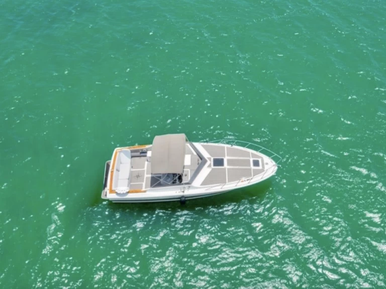 Wynajem łodzi Miami Beach tanio 42 