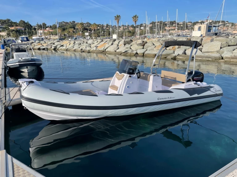 Wynajmij Ranieri Cayman 21 S w Cavalaire-sur-Mer
