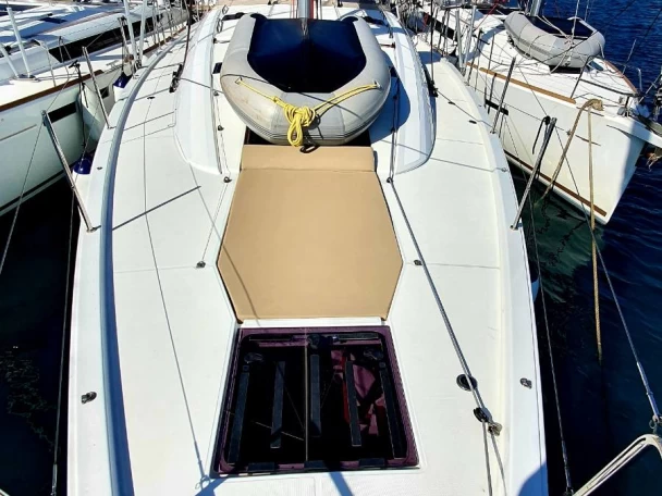 Wynajmij Jeanneau Jeanneau 54 w Rhodes (City)