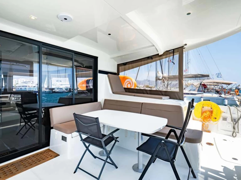 Wynajem łodzi Nea Peramos tanio Lagoon 42