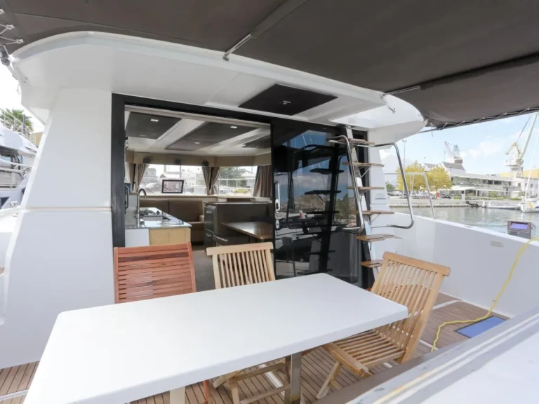 Wynajem łodzi Fountaine Pajot Fountaine Pajot MY 37 w Primosten na SamBoat 