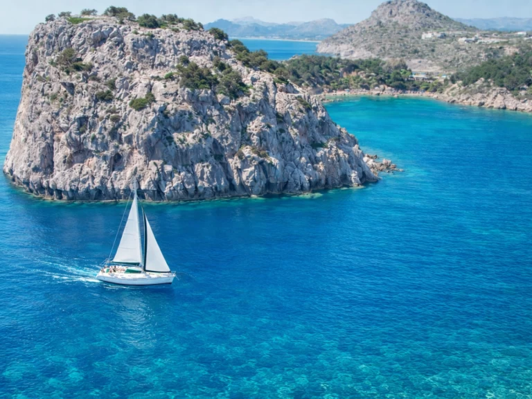 Wynajmij Żaglowiec z lub bez skippera Bénéteau w Rhodes (City)