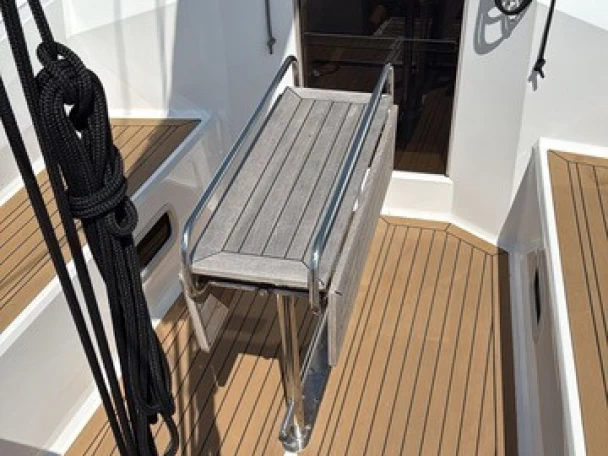 Viko Viko S 35 między profesjonalistami a osobami prywatnymi w Poltu Quatu