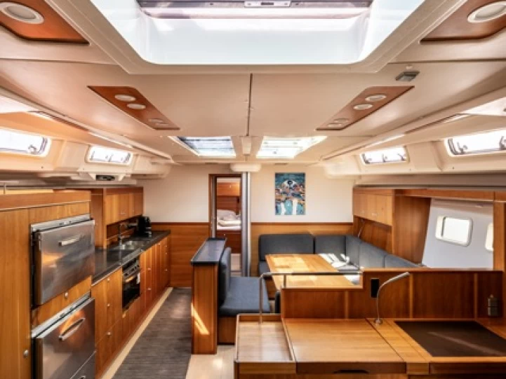 Wynajem łodzi Piraeus tanio Hanse 575