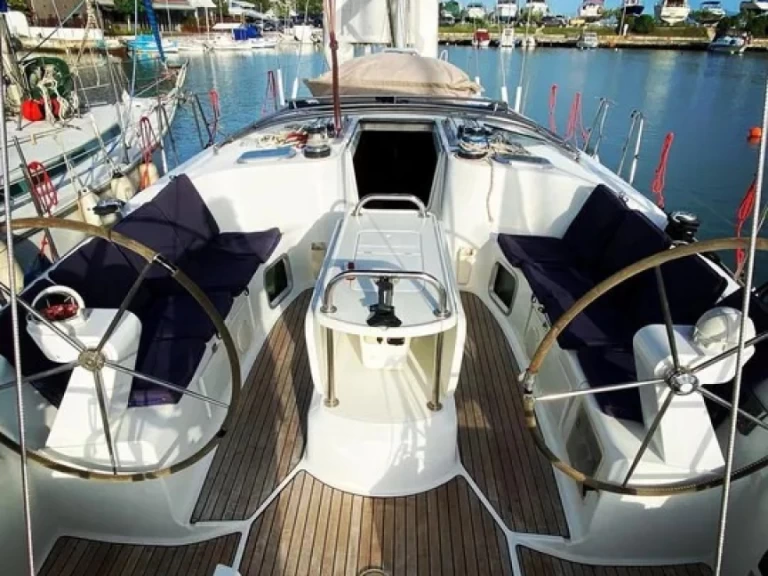 Wynajmij Jeanneau Sun Odyssey 45 w Níkiti