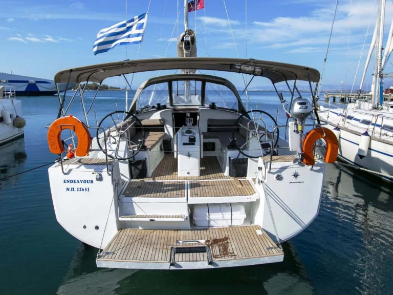 Wynajem łodzi Jeanneau Sun Odyssey 440 w Neo Klima na SamBoat 