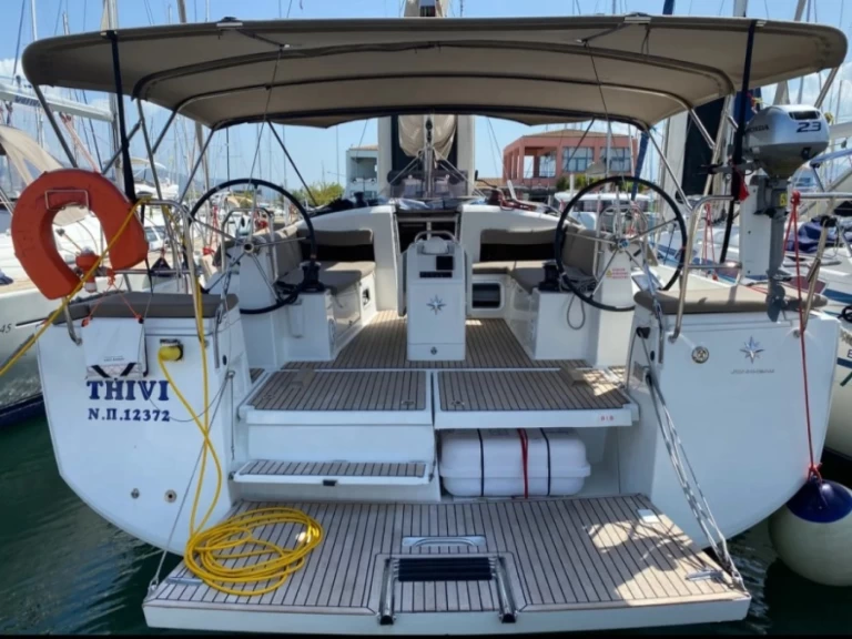 Żaglowiec do wynajmu w Rhodes (City) w najlepszej cenie