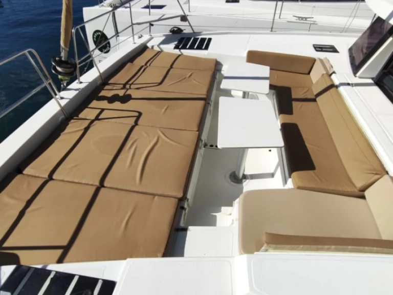 Wynajem łodzi Le Marin tanio Bali 4.0