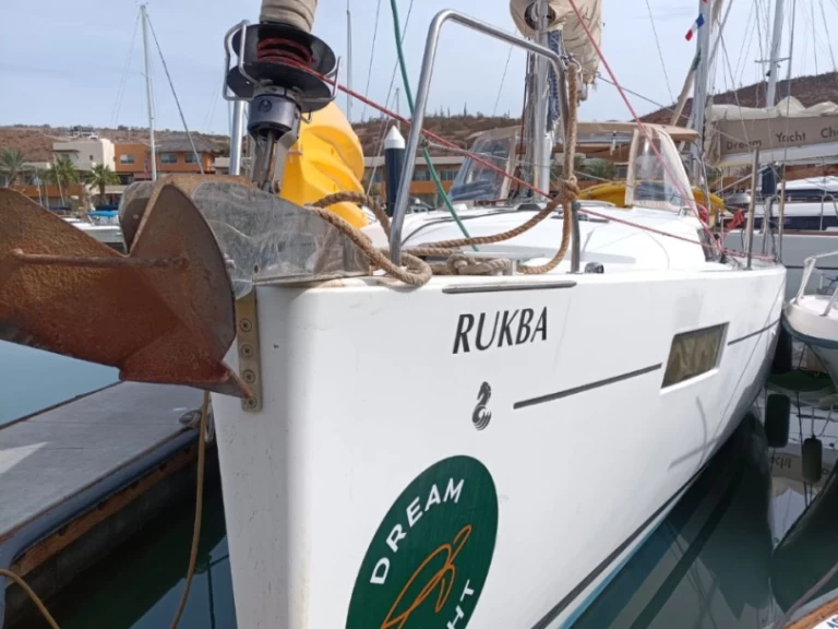 Wynajem łodzi La Paz tanio Oceanis 41.1