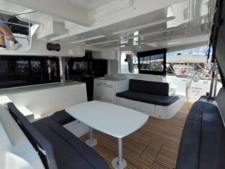 Wynajem łodzi Lagoon Lagoon 46 w Nydri na SamBoat 