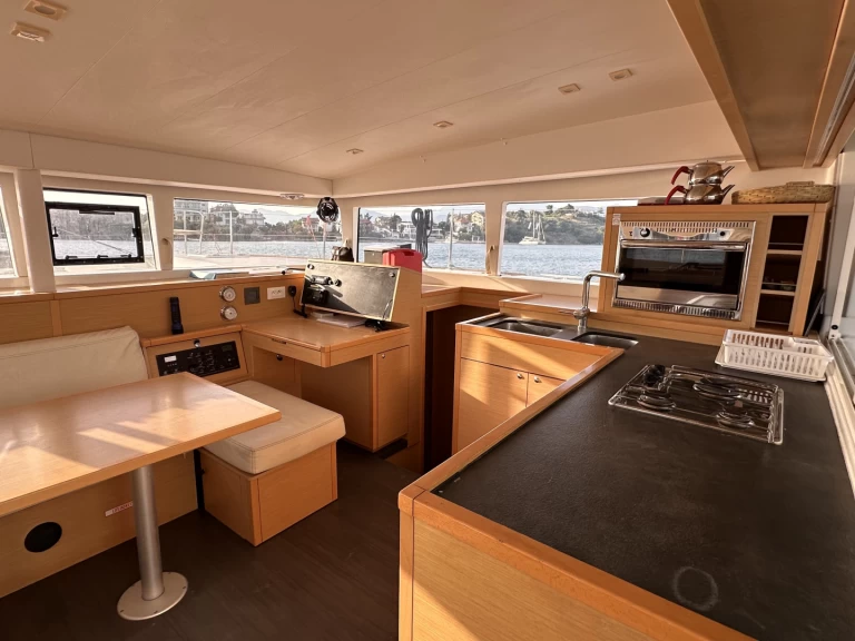 Wynajem Katamaran w Fethiye - Lagoon Lagoon 400