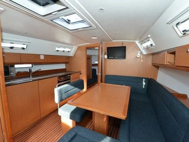 Wynajmij Bavaria Cruiser 40 w Primosten